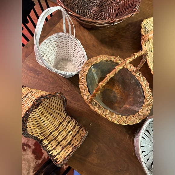 Other - 7pc basket lot for crafting.